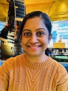 Portrait of Sindhu Vazhappulli, SUN Service Manager, SABP