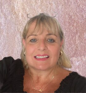 Portrait of Alison J, GPimhs Community Connector